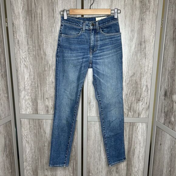 Imogene and Willie Jeans Josette Skinny Leg Blue color Size 23 - Picture 1 of 8